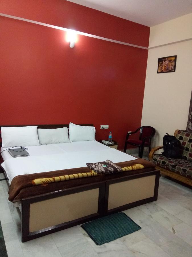 Hotel Ridhi N Sidhi Bettiah Eksteriør billede
